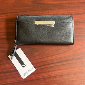 Nine West Black Wildwood Women Checkbook Wallets